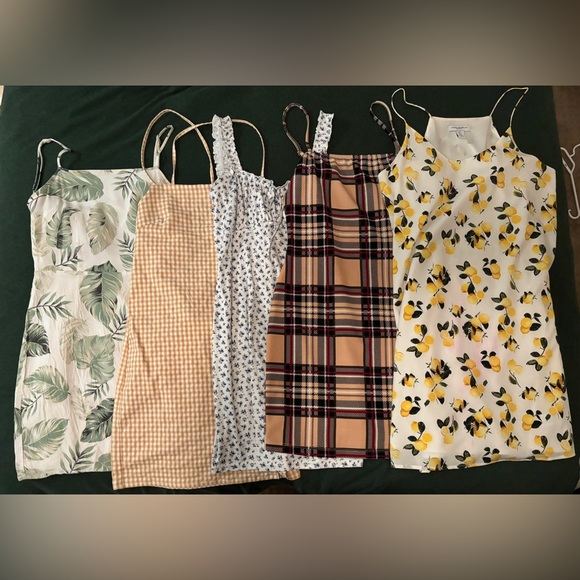 Size small dress lot - Picture 2 of 2